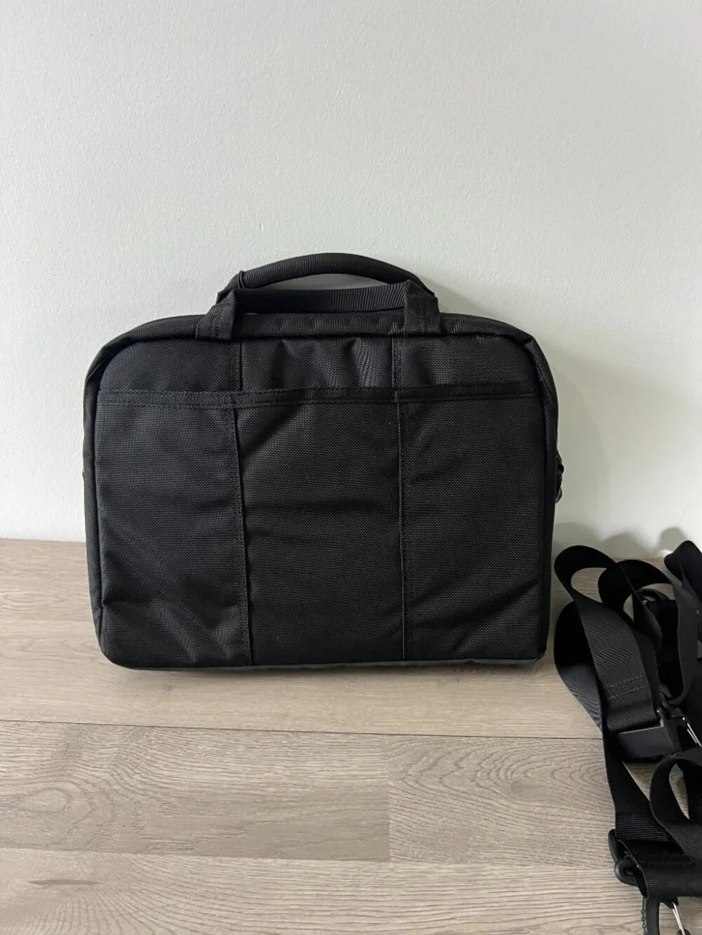 NWT Timbuk2 Laptop Bag Coder S Model Black